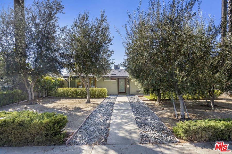 Property photo for 19820 Victory Boulevard, Woodland Hills, CA