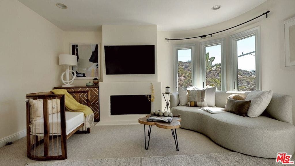 1759 N Beverly Drive, Beverly Hills, CA 90210 1759 N Beverly Drive, Beverly Hills, CA 90210