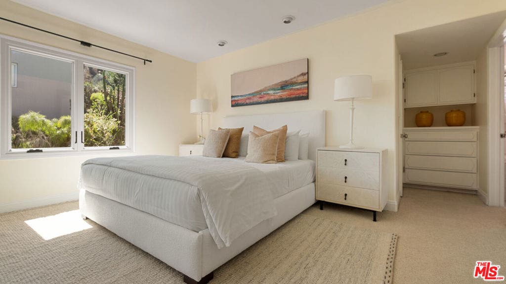 1759 N Beverly Drive, Beverly Hills, CA 90210 1759 N Beverly Drive, Beverly Hills, CA 90210