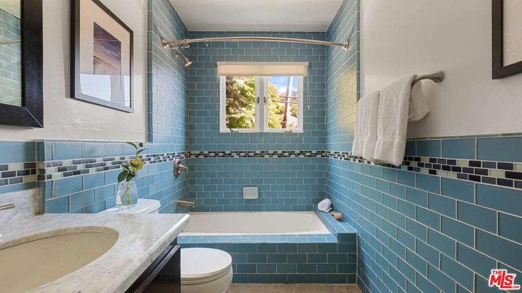 1759 N Beverly Drive, Beverly Hills, CA 90210 1759 N Beverly Drive, Beverly Hills, CA 90210