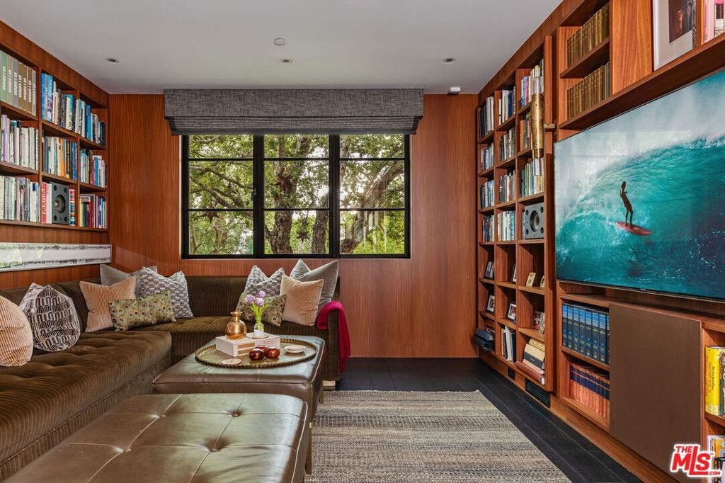 400 Amalfi Drive, Pacific Palisades, CA 90272 400 Amalfi Drive, Pacific Palisades, CA 90272