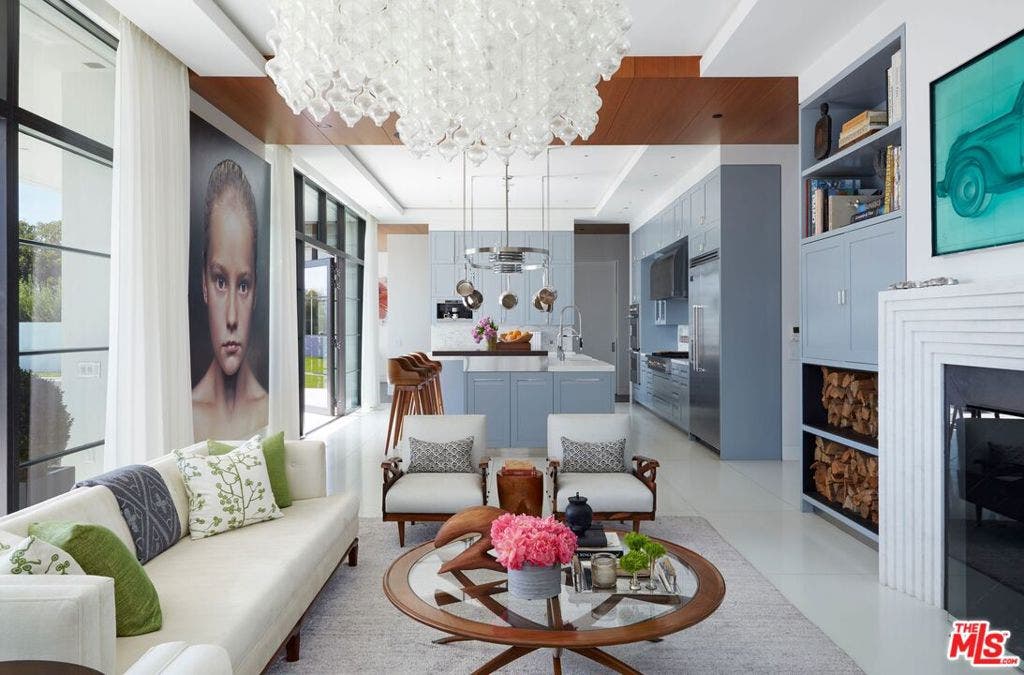 400 Amalfi Drive, Pacific Palisades, CA 90272 400 Amalfi Drive, Pacific Palisades, CA 90272
