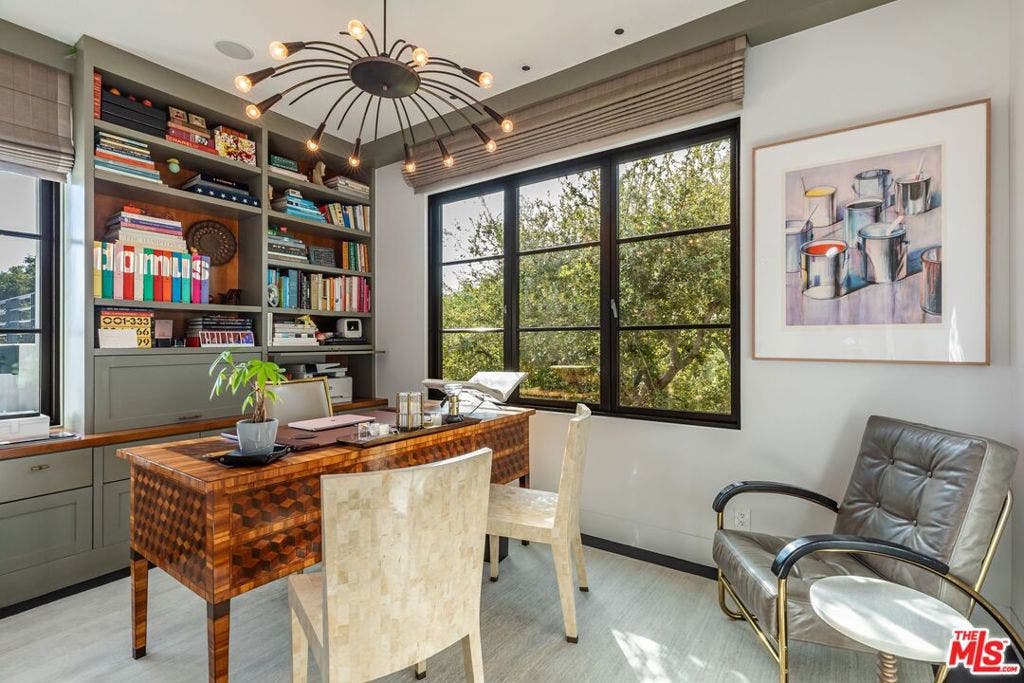400 Amalfi Drive, Pacific Palisades, CA 90272 400 Amalfi Drive, Pacific Palisades, CA 90272