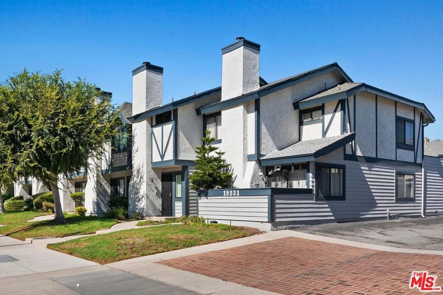 Property photo for 19221 Sherman Way, #19, Reseda, CA