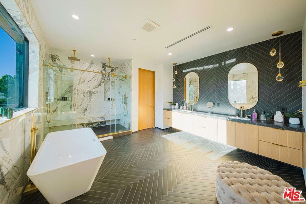 5141 Varna Avenue, Sherman Oaks, CA 91423 5141 Varna Avenue, Sherman Oaks, CA 91423