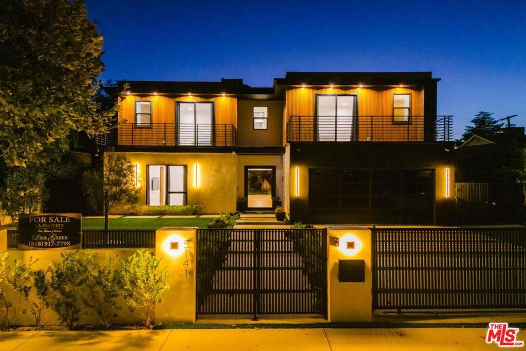 5141 Varna Avenue, Sherman Oaks, CA 91423 5141 Varna Avenue, Sherman Oaks, CA 91423