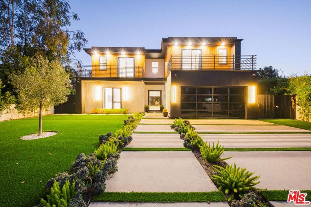 5141 Varna Avenue, Sherman Oaks, CA 91423 5141 Varna Avenue, Sherman Oaks, CA 91423
