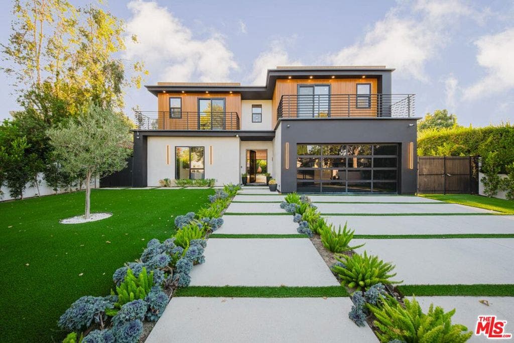 5141 Varna Avenue, Sherman Oaks, CA 91423 5141 Varna Avenue, Sherman Oaks, CA 91423