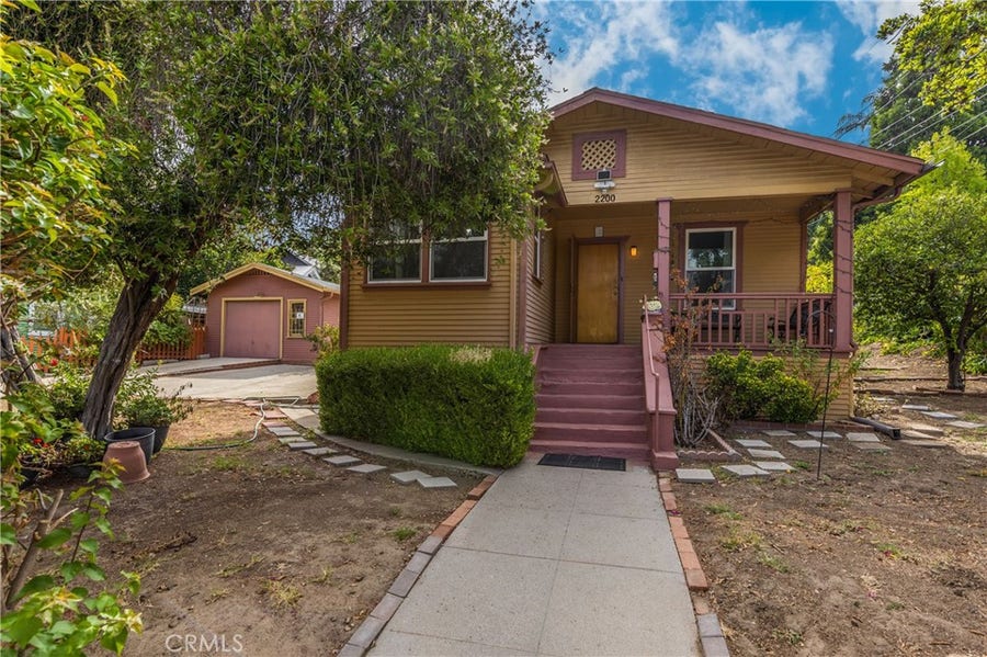 Property photo for 2200 N Avon Street, Los Angeles, CA