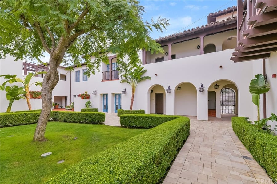 Property photo for 999 Silver Spur Road, Rolling Hills Estates, CA