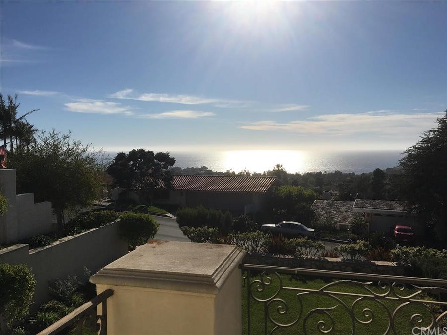 Property photo for 1125 Via Zumaya, Palos Verdes Estates, CA