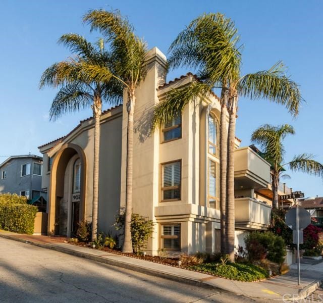 Property photo for 902 6th Street, Hermosa Beach, CA