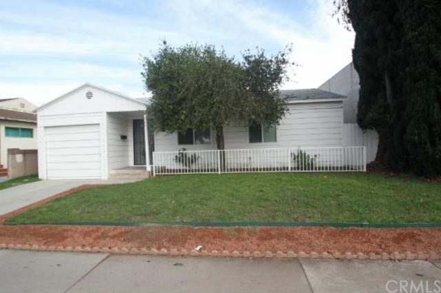 Property photo for 6120 Bellflower Boulevard, Lakewood, CA