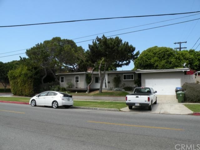 Property photo for 8751 emerson Avenue, Westchester, CA