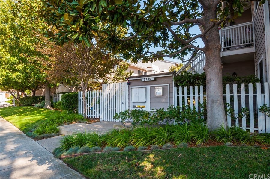 Property photo for 2700 Arlington Avenue, #105, Torrance, CA