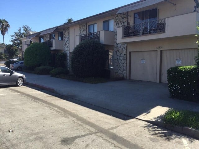 Property photo for 840 Cedar Avenue, #22, Long Beach, CA