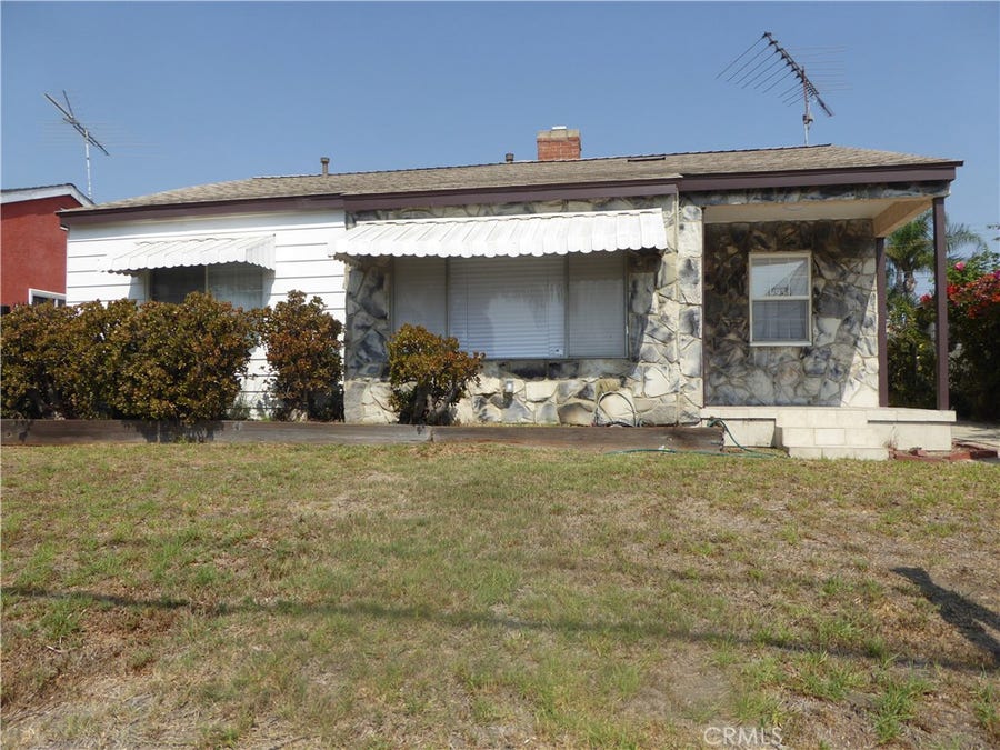 Property photo for 4931 W Broadway, Hawthorne, CA