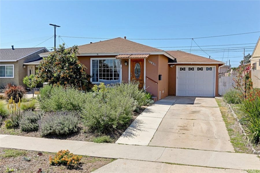 Property photo for 16831 Budlong Avenue, Gardena, CA