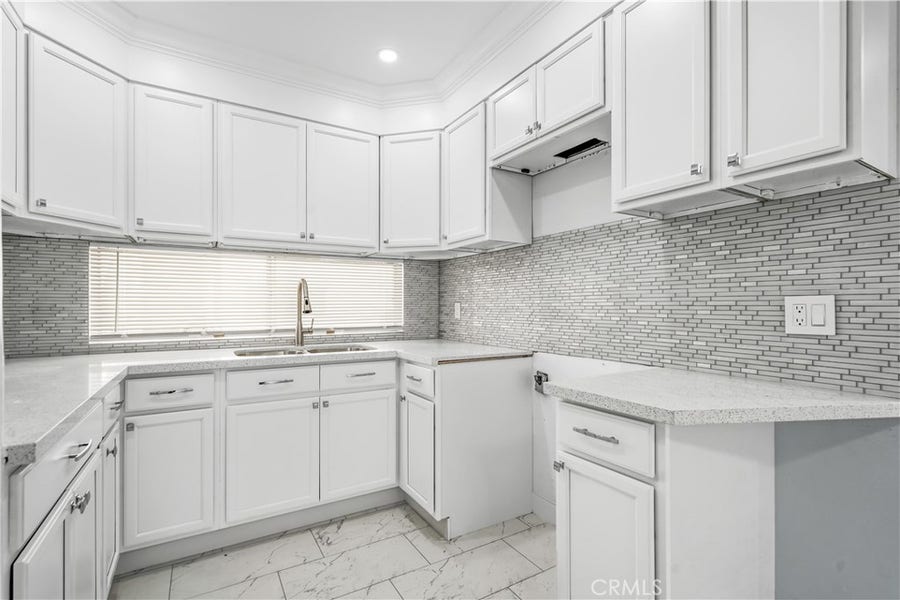 Property photo for 500 Evergreen Street, #305, Inglewood, CA