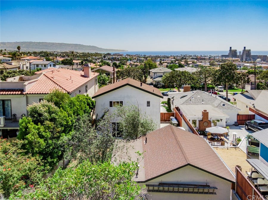 Property photo for 810 N Maria Avenue, Redondo Beach, CA