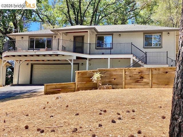 Property photo for 19621 Cottonwood St, Groveland, CA