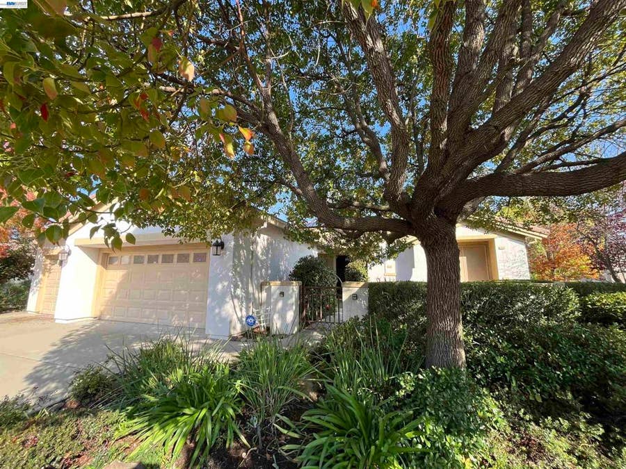 Property photo for 853 Cottonwood Ct, Lincoln, CA