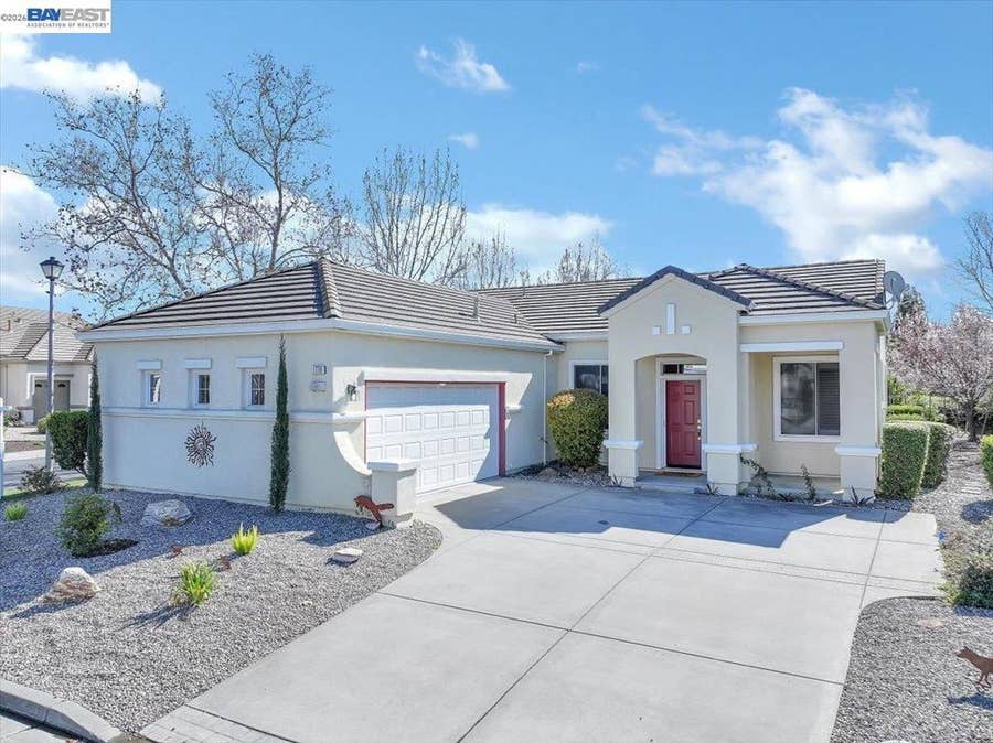 Property photo for 1778 Rubidoux Ter, Brentwood, CA