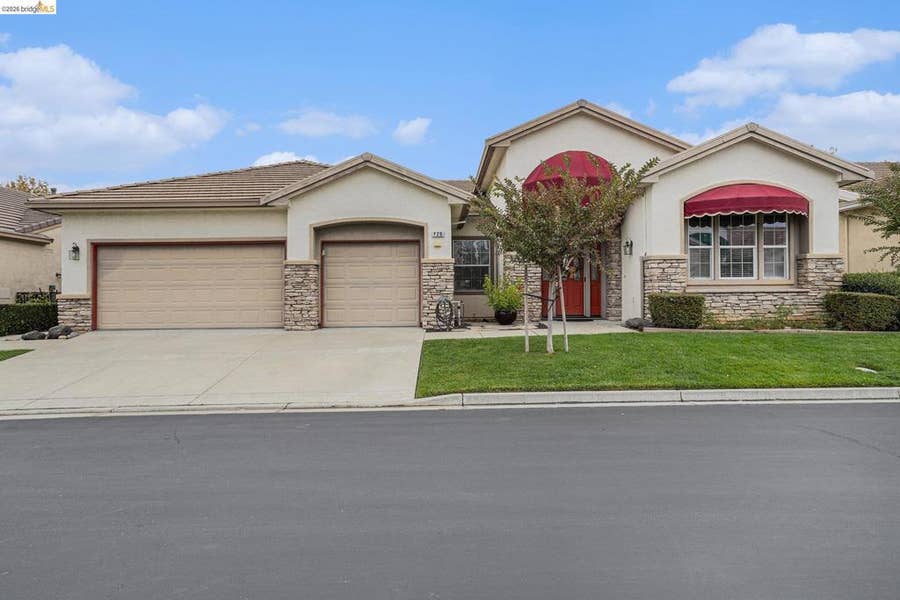 Property photo for 729 RICHARDSON DR, Brentwood, CA
