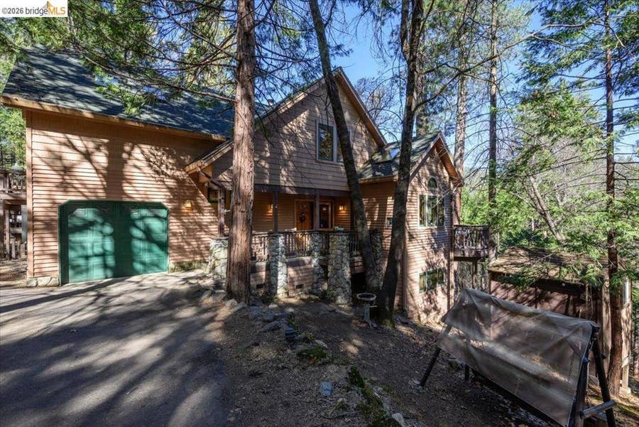 Property photo for 23160 Mark Twain Dr, Twain Harte, CA
