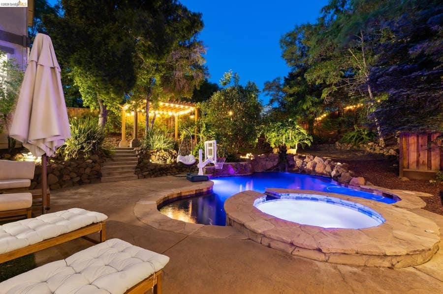 Property photo for 2692 Presidio Drive, Brentwood, CA