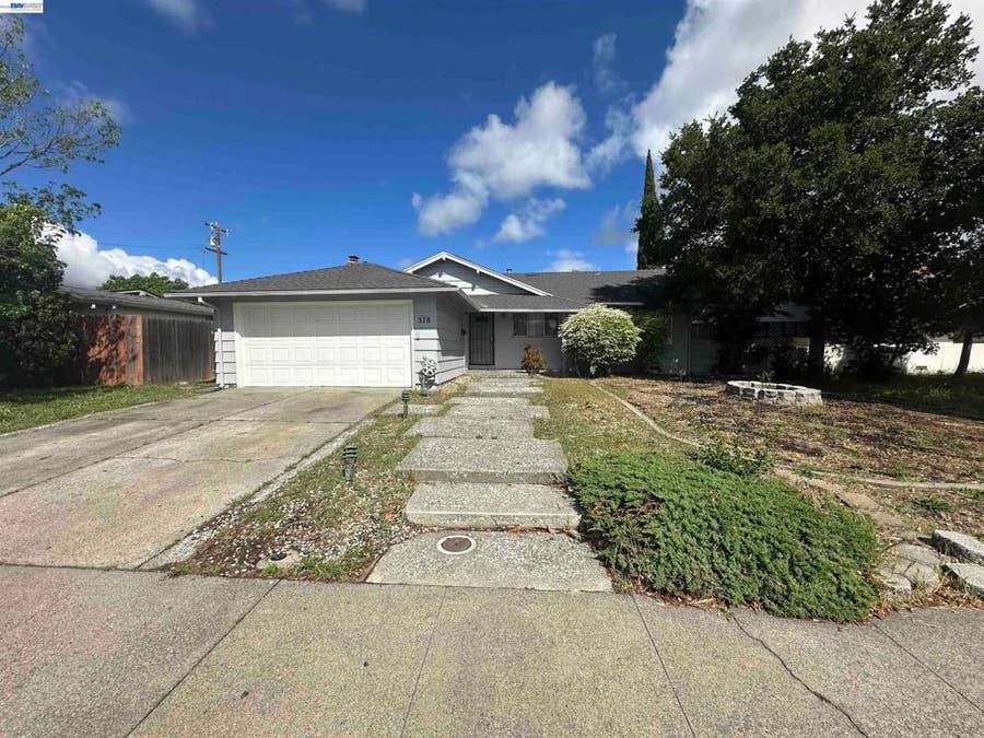 Property photo for 378 Acacia St, Fairfield, CA