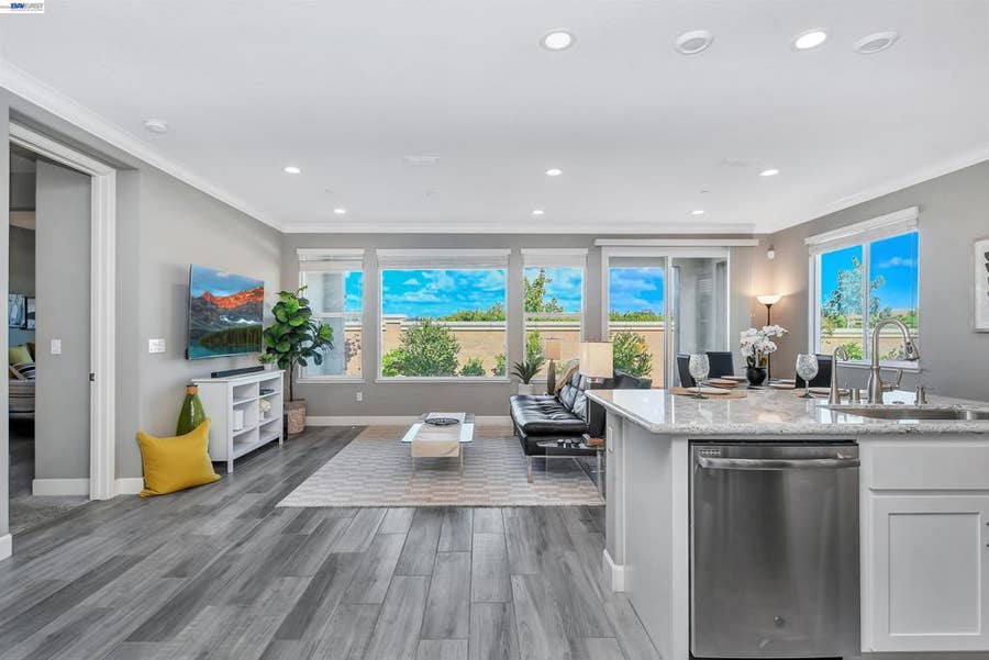 Property photo for 2106 Sangria St, Brentwood, CA