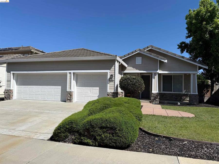 Property photo for 1067 SOMERSBY WAY, Brentwood, CA
