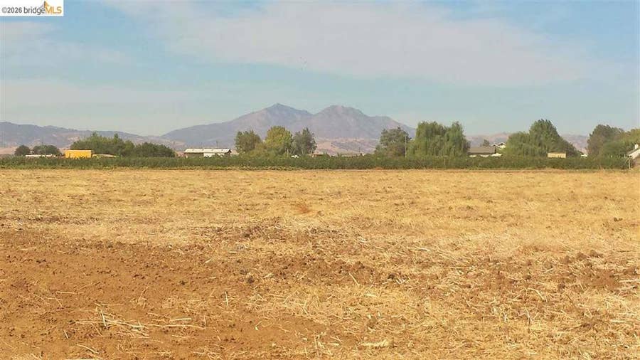 Property photo for 8000 BALFOUR RD, Brentwood, CA