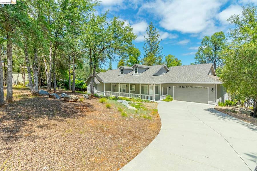 Property photo for 20920 Christopher Circle, Sonora, CA