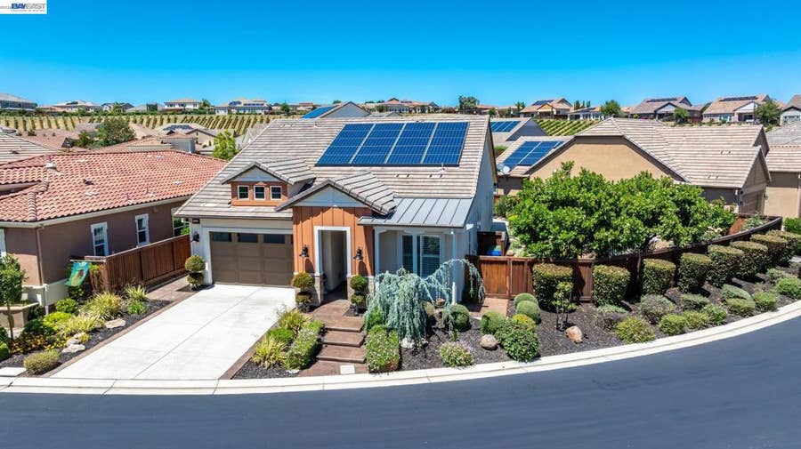 Property photo for 2105 RIOJA WAY, Brentwood, CA