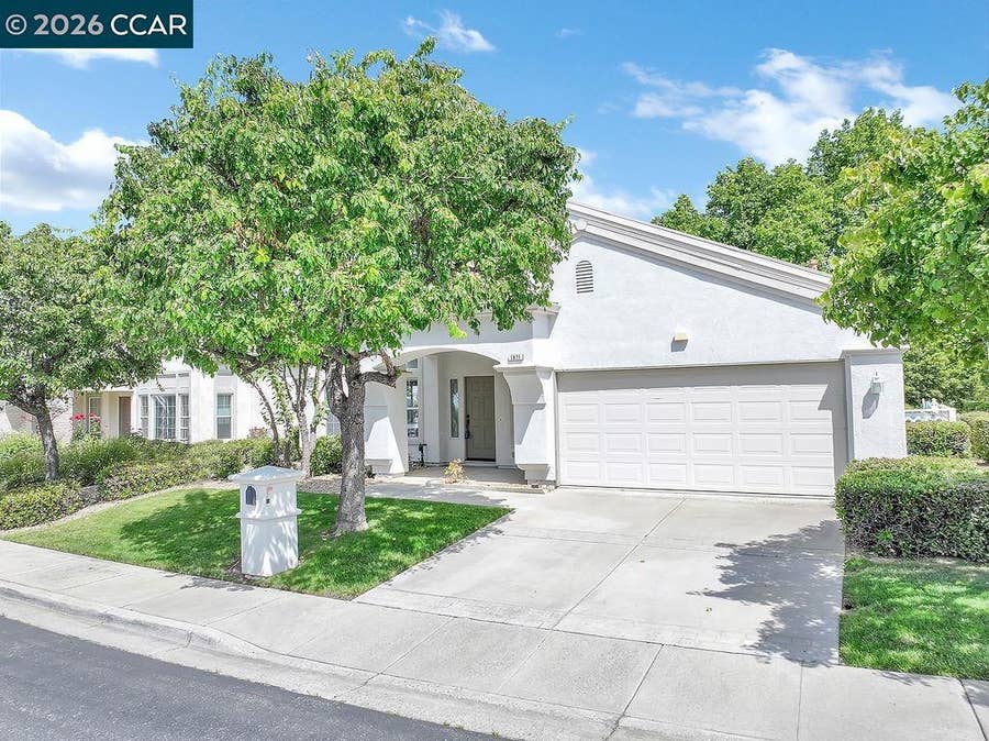 Property photo for 1971 Jubilee Dr, Brentwood, CA