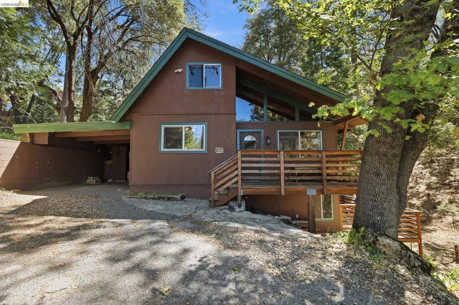 Property photo for 23420 Tanager Dr, Twain Harte, CA