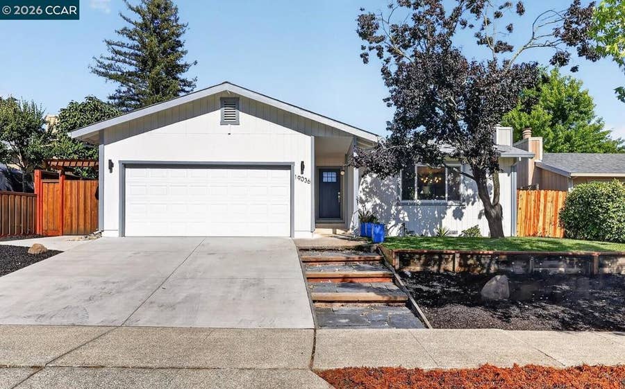 Property photo for 19036 Junipero Serra Drive, Sonoma, CA