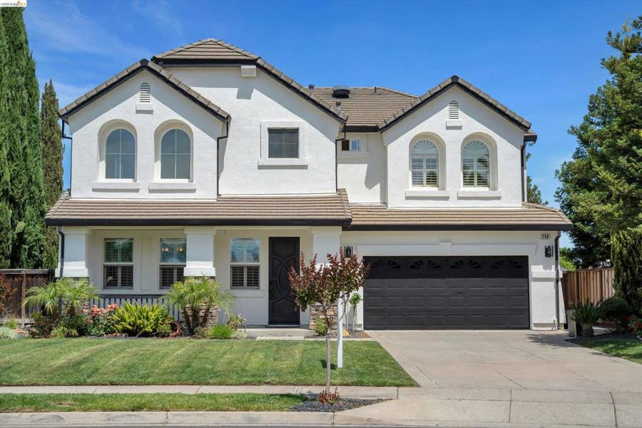 Property photo for 288 Pebble Beach Dr, Brentwood, CA