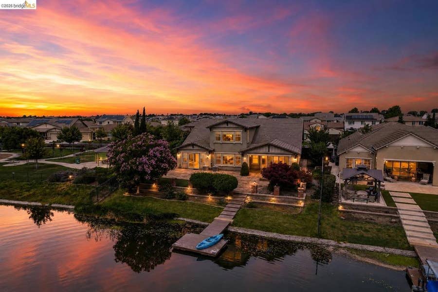 Property photo for 2683 Manresa Shore Lane, Oakley, CA