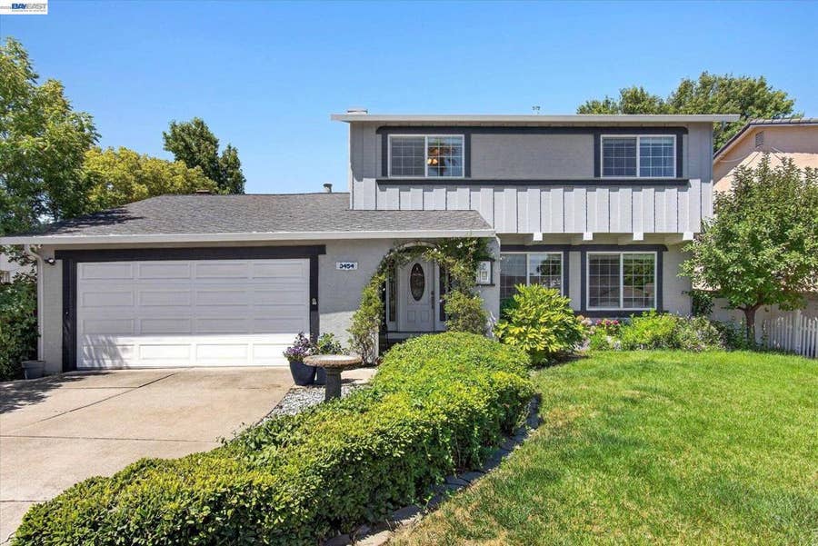 Property photo for 3454 Cumberland Gap Ct, Pleasanton, CA