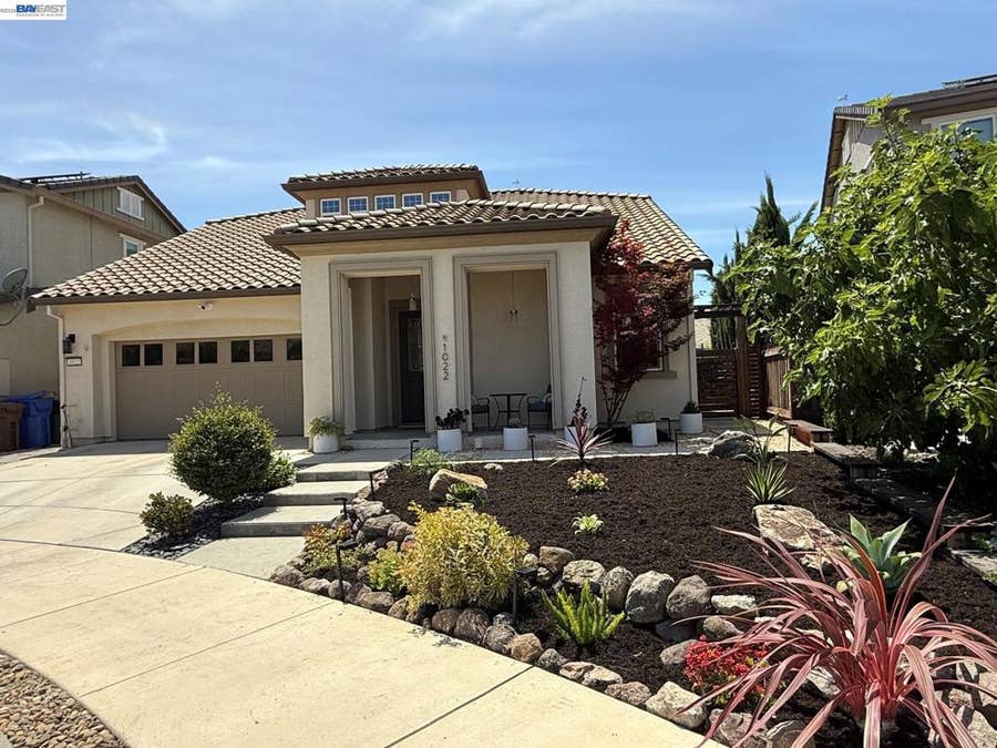 Property photo for 1022 Ginger Ct, Brentwood, CA