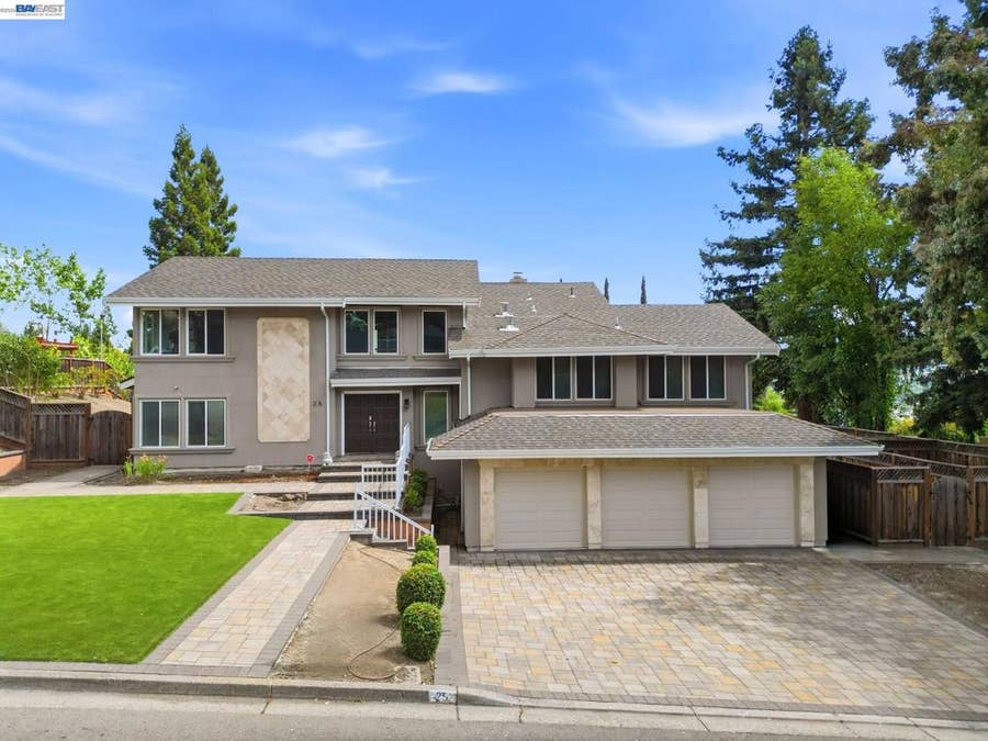 Property photo for 25 Portsmouth Ct, San Ramon, CA