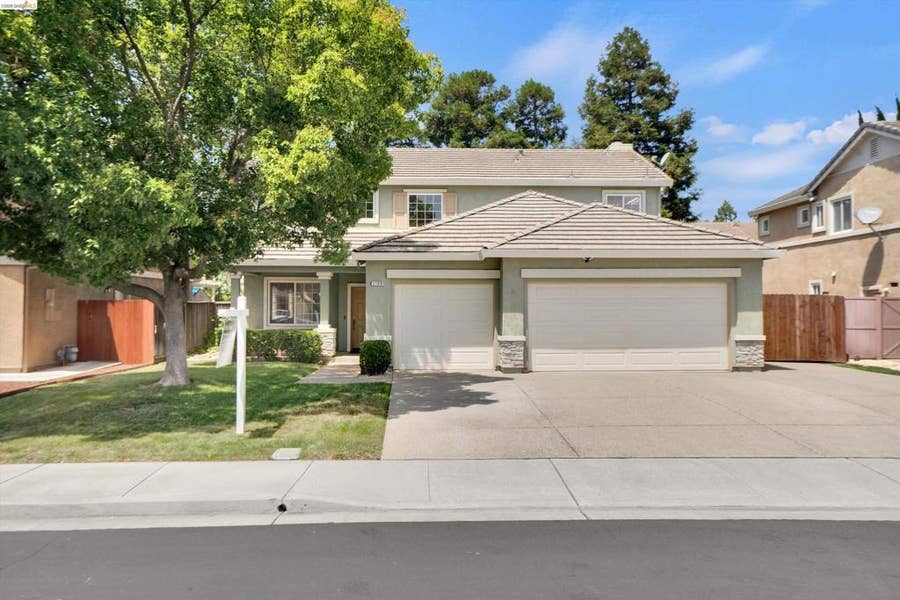 Property photo for 1109 Mill Creek Way, Brentwood, CA
