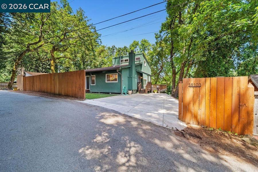 Property photo for 18103 La Verne Dr, Los Gatos, CA