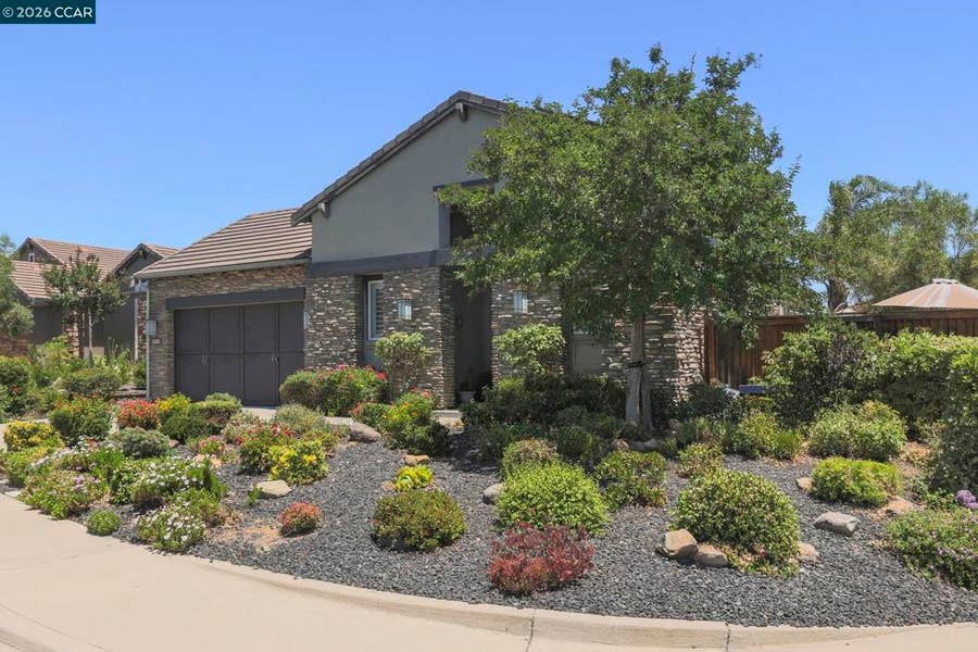 Property photo for 1110 Lafite Ct, Brentwood, CA