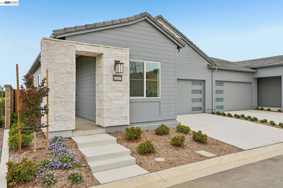Property photo for 1095 Riverbend Drive, Brentwood, CA