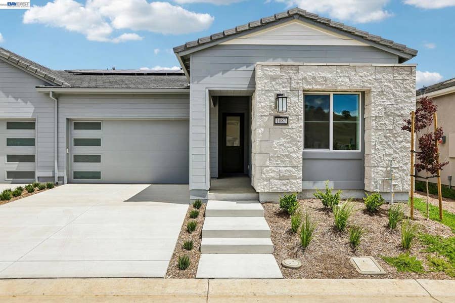 Property photo for 1087 Riverbend Drive, Brentwood, CA