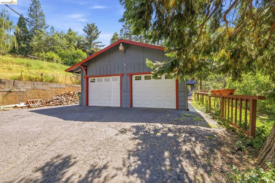 Property photo for 17996 Laramie Ln, Twain Harte, CA